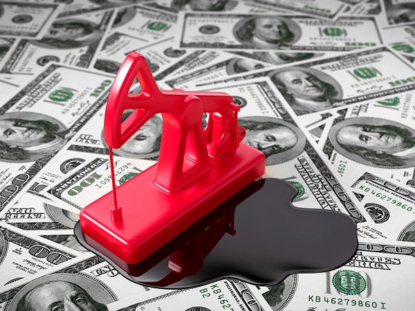 Доллар и нефть стремительно устремились вверх 