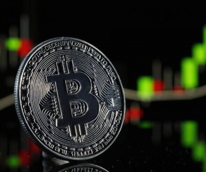 Финансовые рынки остаются в позитивном тренде, биткоин почти $50К Финансовые рынки остаются в позитивном тренде, биткоин почти $50К