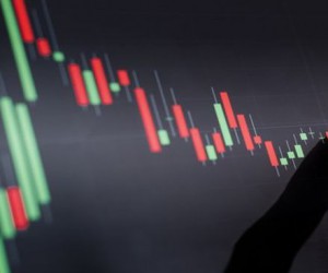 Фондовые рынки теряют заряд позитива, биткоин снизился до $48К Фондовые рынки теряют заряд позитива, биткоин снизился до $48К