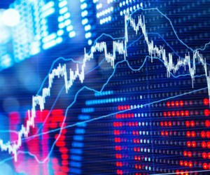 Российский фондовый рынок потерял около 2% опасаясь новых санкций против РФ Российский фондовый рынок потерял около 2% опасаясь новых санкций против РФ