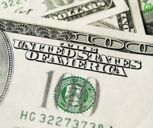 Доллар развивает рост, несмотря на пакет помощи. Что дальше?