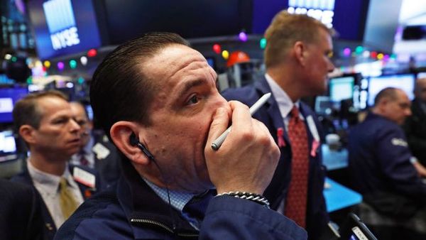 Фондовые рынки США останутся под давлением до пакета поддержки