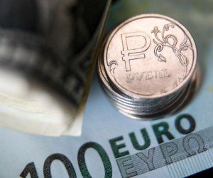 Доллар завис на отметке 76.5 рублей Доллар завис на отметке 76.5 рублей