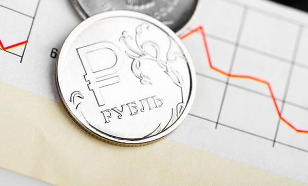 В России рухнул курс рубля