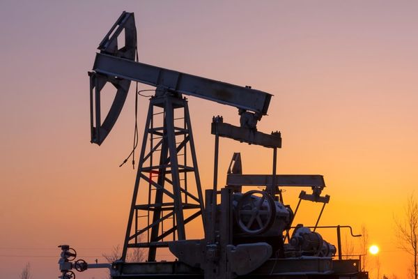 Курс нефти Brent может составить $80 к следующему году Курс нефти Brent может составить $80 к следующему году