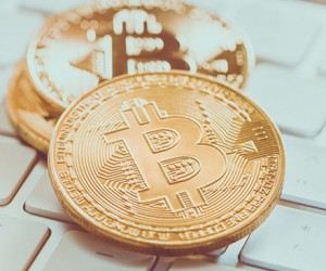 Эфириум не оставляет попыток пробить новый максимум, биткоин удерживается в диапазоне Эфириум не оставляет попыток пробить новый максимум, биткоин удерживается в диапазоне