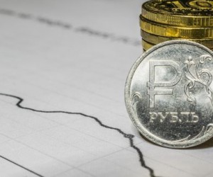 Рубль устойчив после выходных и остается ниже 74 за доллар Рубль устойчив после выходных и остается ниже 74 за доллар