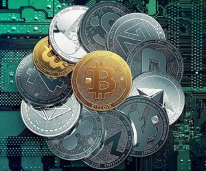 Илон Маск снизил котировки биткоина и криптовалют