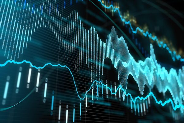 Фондовые рынки снизились из-за опасений ускорения инфляции в США