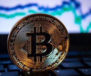Джо Байден подтолкнул курс биткоина к $35 000 Джо Байден подтолкнул курс биткоина к $35 000