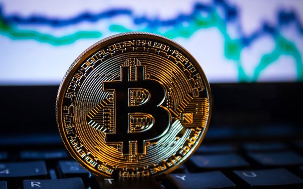 Джо Байден подтолкнул курс биткоина к $35 000