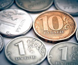 Рубль в эйфории, но стоит ли продавать доллары в такой ситуации
