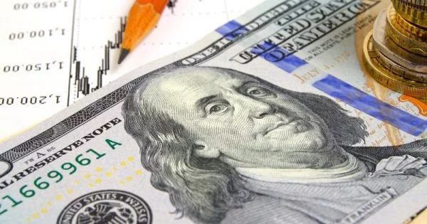 На валютном рынке активизировались покупатели доллара На валютном рынке активизировались покупатели доллара