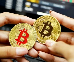 Биткоин вышел на новые максимумы с 19 мая выше $44 000 Биткоин вышел на новые максимумы с 19 мая выше $44 000