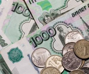 Рубль завершает неделю без существенных сдвигов Рубль завершает неделю без существенных сдвигов
