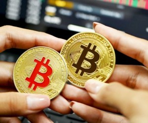 Курс биткоина столкнули в пропасть Курс биткоина столкнули в пропасть