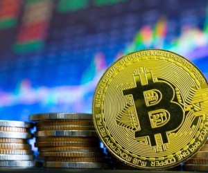 Биткоин стабильно держится вблизи 46 000$ ожидая толчка вверх Биткоин стабильно держится вблизи 46 000$ ожидая толчка вверх