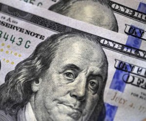 Доллар попал под распродажи после выступления Пауэлла Доллар попал под распродажи после выступления Пауэлла