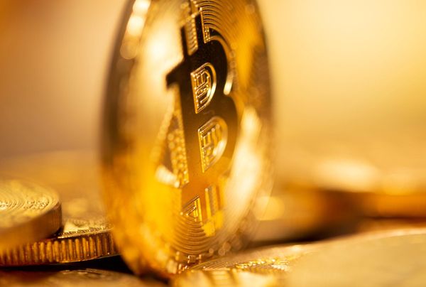 Биткоин крайне уязвим перед желающими продать криптовалюту на максимумах