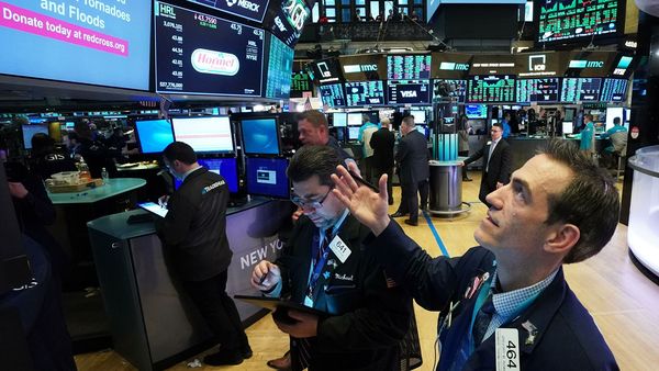 Фондовый рынок США испытал накануне шок от падения. Что будет дальше?