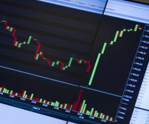 Рынок акций РФ в среду установил новый рекорд Рынок акций РФ в среду установил новый рекорд