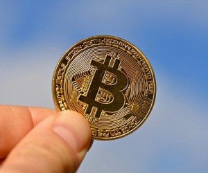 Биткоин поддержали новости о сотрудничестве Walmart с Litecoin Foundation Биткоин поддержали новости о сотрудничестве Walmart с Litecoin Foundation