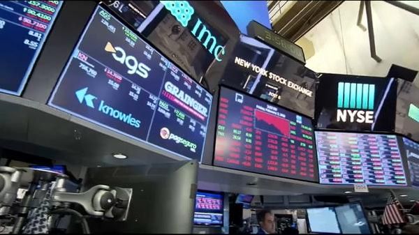 Фондовый рынок США отыграл потери, российские акции в плюсе