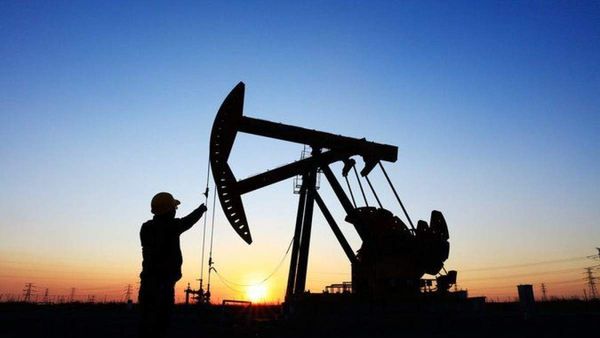 Курс нефти на пике годового спроса