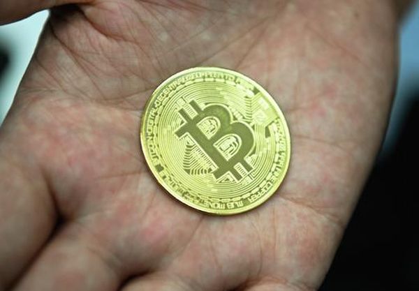 Биткоин подает сигналы к снижению, инвесторам приготовиться