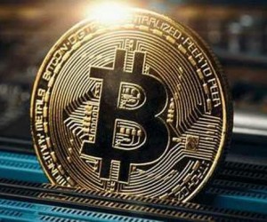 Bitcoin пострадал от глобальных распродаж на мировых рынках Bitcoin пострадал от глобальных распродаж на мировых рынках