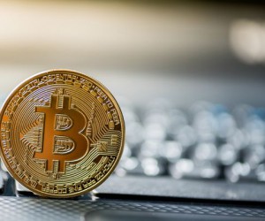 Bitcoin оттолкнулся от дна на 15% и продолжает восстановление Bitcoin оттолкнулся от дна на 15% и продолжает восстановление