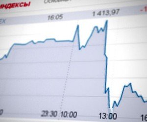 Российский фондовый рынок продолжает падать теряя более 1% Российский фондовый рынок продолжает падать теряя более 1%
