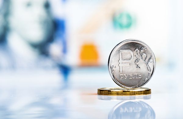 Рубль растет меняя общую картину на рынке рискованных активов