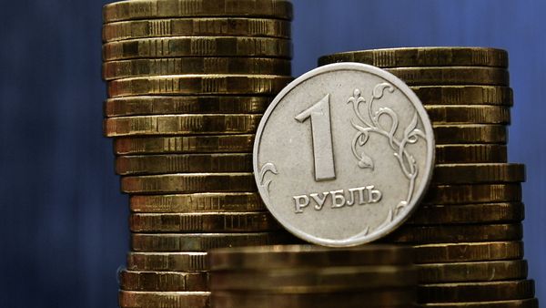 Рубль падает, давление оказывает страх санкций и геополитика Рубль падает, давление оказывает страх санкций и геополитика