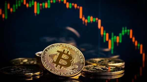 Биткоин продолжает нести серьезные потери рынок сократился на 1.4%