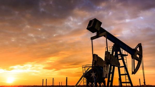 Курс нефти нуждается в дополнительной поддержке Курс нефти нуждается в дополнительной поддержке