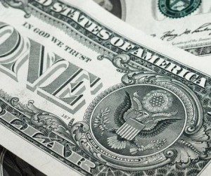 Курс доллара в плавном падении готовится к повышению ставок ФРС Курс доллара в плавном падении готовится к повышению ставок ФРС