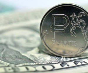 Центробанк РФ начал масштабные вливания для сдерживания курса рубля Центробанк РФ начал масштабные вливания для сдерживания курса рубля