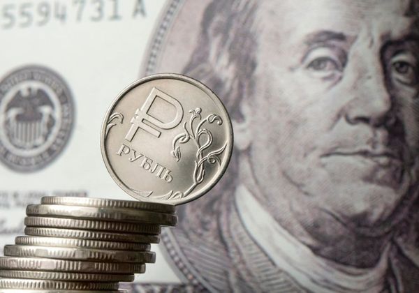 Рубль обороняется с оглядкой на Украину