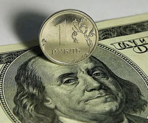 Рубль в попытках вернуть стоимость Рубль в попытках вернуть стоимость