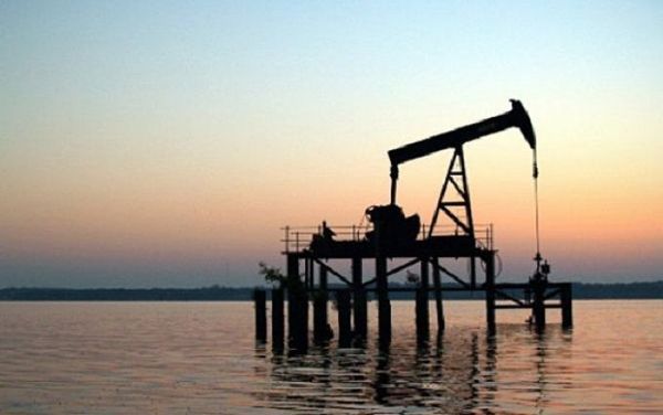 Курс нефти третий день показывает рост