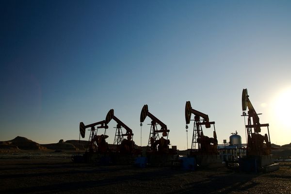 Сегодня нефть Brent попыталась развить восходящий импульс Сегодня нефть Brent попыталась развить восходящий импульс