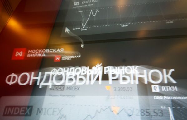 Российский рынок акций ищет повод для роста