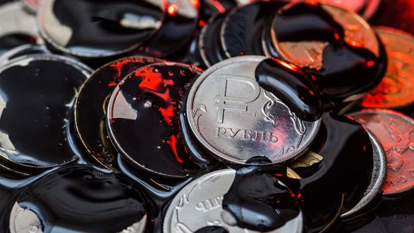 Курс нефти завершил май существенным ростом Курс нефти завершил май существенным ростом
