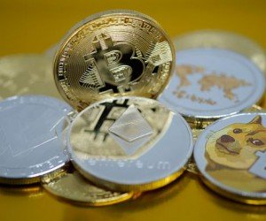 Криптовалюты ждут нового падения фондовых рынков Криптовалюты ждут нового падения фондовых рынков