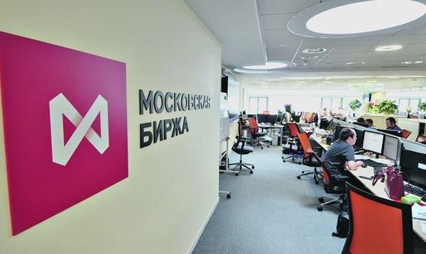 Российский фондовый рынок остается без активных движений