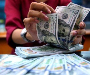 Доллар ждут новые испытания в августе Доллар ждут новые испытания в августе