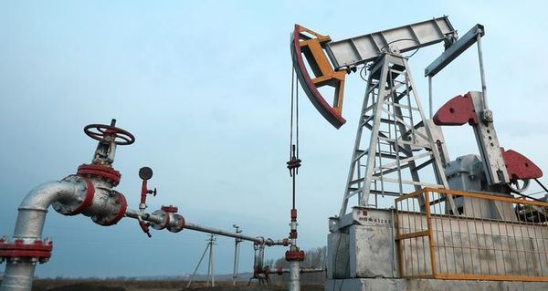 Курс нефти провалил попытку роста и скатился в район $96