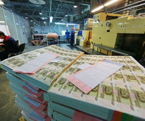 Печатный станок в деле. Россию ждет инфляционный взрыв из-за лишних денег Печатный станок в деле. Россию ждет инфляционный взрыв из-за лишних денег