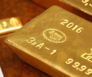 Курс золота обвалился до исторических значений за 2.5 года Курс золота обвалился до исторических значений за 2.5 года